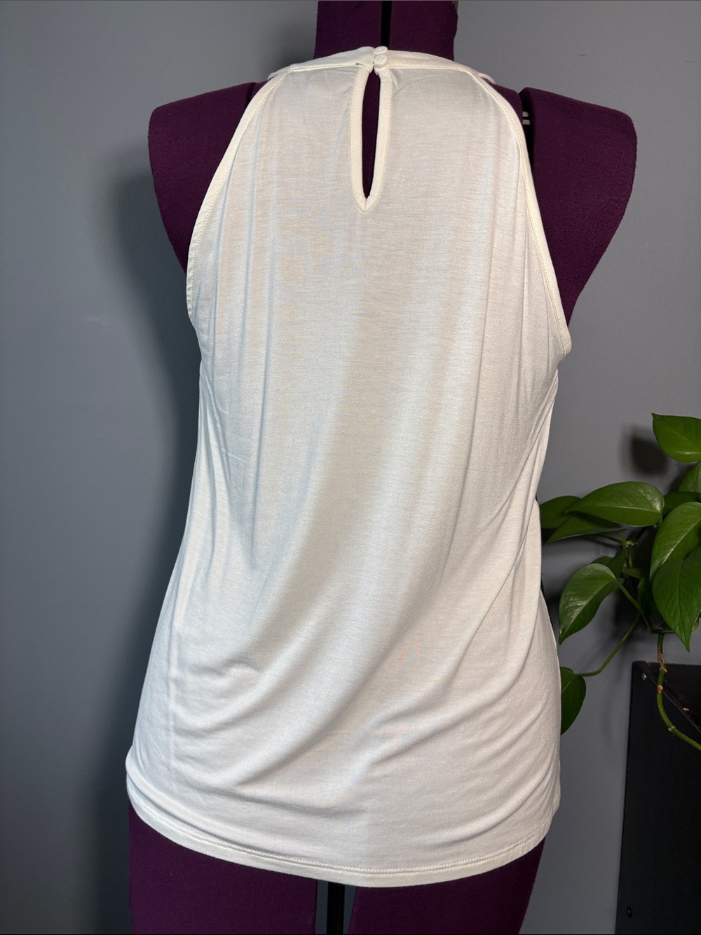Cable & Gauge White Halter Camisole with Black Lace Overlay - Picture 7 of 10